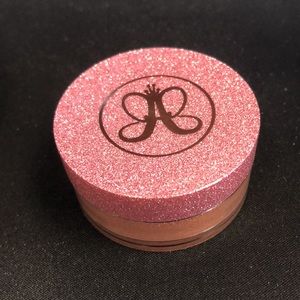 Anastasia Beverly Hills Loose Highlighter